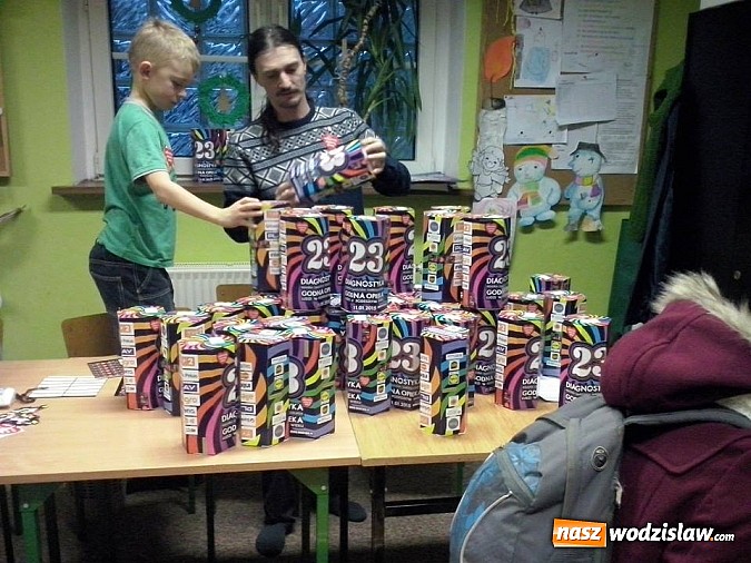 Zdjęcie w galerii na portalu naszwodzislaw.com: W sztabie WOŚP w Wodzisławiu zrobiło się gwarno wiadomości z regionu