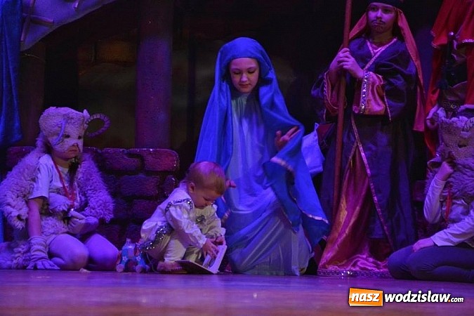 Zdjęcie w galerii na portalu naszwodzislaw.com: XVII Miejski Festiwal Widowisk Jasełkowych - wyniki wiadomości z regionu