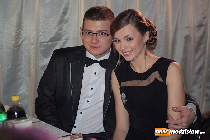 Zdjęcie w galerii na portalu naszwodzislaw.com: Bal maturalny wodzisławskiego ekonomika wiadomości z regionu