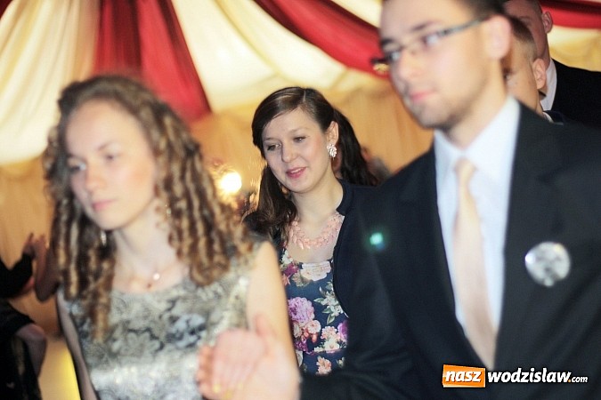 Zdjęcie w galerii na portalu naszwodzislaw.com: Bal maturalny wodzisławskiego ekonomika wiadomości z regionu