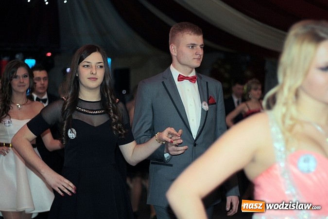 Zdjęcie w galerii na portalu naszwodzislaw.com: Bal maturalny wodzisławskiego ekonomika wiadomości z regionu
