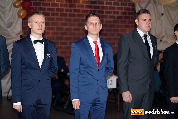 Zdjęcie w galerii na portalu naszwodzislaw.com: Bal maturalny wodzisławskiego ekonomika wiadomości z regionu
