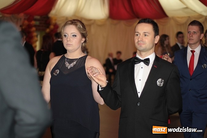 Zdjęcie w galerii na portalu naszwodzislaw.com: Bal maturalny wodzisławskiego ekonomika wiadomości z regionu