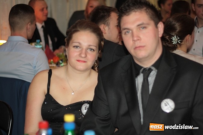 Zdjęcie w galerii na portalu naszwodzislaw.com: Bal maturalny wodzisławskiego ekonomika wiadomości z regionu