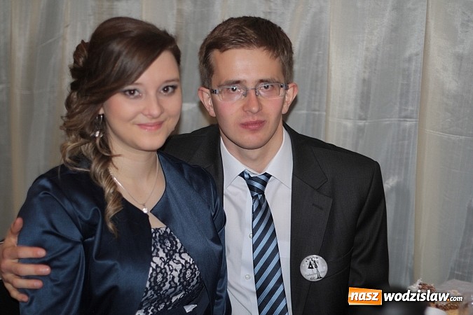 Zdjęcie w galerii na portalu naszwodzislaw.com: Bal maturalny wodzisławskiego ekonomika wiadomości z regionu