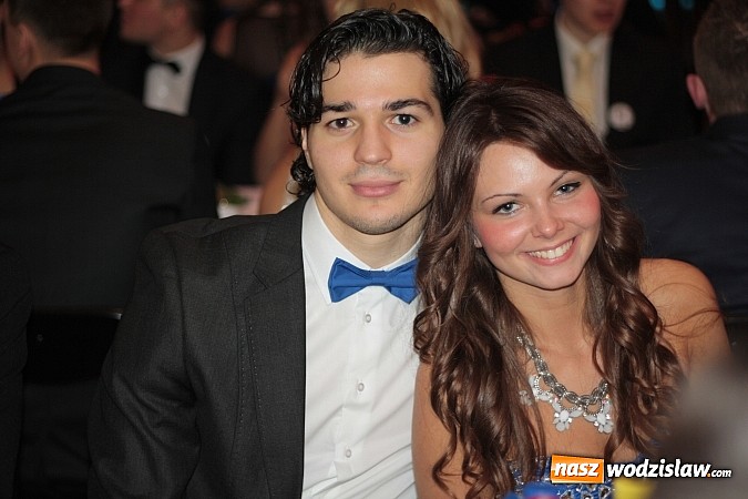 Zdjęcie w galerii na portalu naszwodzislaw.com: Bal maturalny wodzisławskiego ekonomika wiadomości z regionu