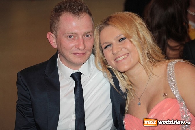 Zdjęcie w galerii na portalu naszwodzislaw.com: Bal maturalny wodzisławskiego ekonomika wiadomości z regionu