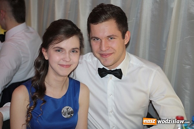 Zdjęcie w galerii na portalu naszwodzislaw.com: Bal maturalny wodzisławskiego ekonomika wiadomości z regionu