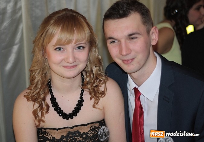 Zdjęcie w galerii na portalu naszwodzislaw.com: Bal maturalny wodzisławskiego ekonomika wiadomości z regionu