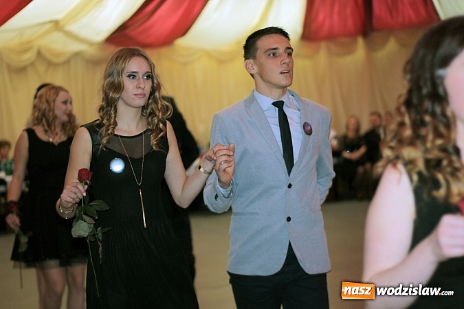 Zdjęcie w galerii na portalu naszwodzislaw.com: Bal maturalny wodzisławskiego ekonomika wiadomości z regionu