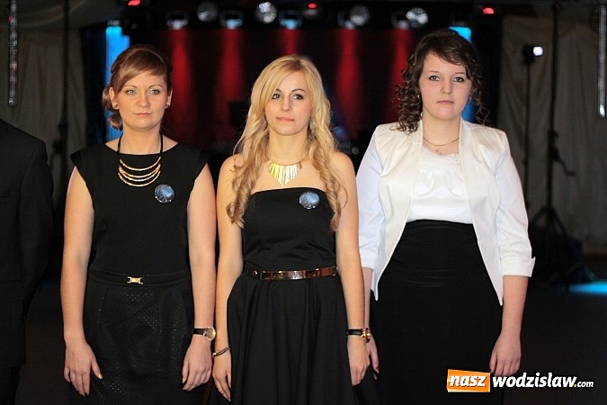 Zdjęcie w galerii na portalu naszwodzislaw.com: Bal maturalny wodzisławskiego ekonomika wiadomości z regionu