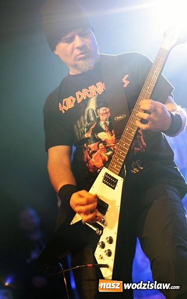 Zdjęcie w galerii na portalu naszwodzislaw.com: Niesamowity koncert zespołu Acid Drinkers w Pszowie wiadomości z regionu