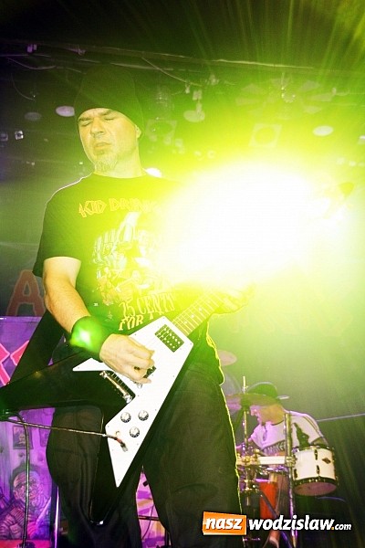 Zdjęcie w galerii na portalu naszwodzislaw.com: Niesamowity koncert zespołu Acid Drinkers w Pszowie wiadomości z regionu