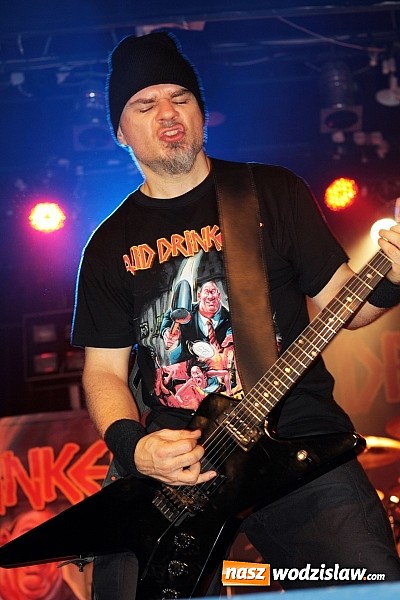 Zdjęcie w galerii na portalu naszwodzislaw.com: Niesamowity koncert zespołu Acid Drinkers w Pszowie wiadomości z regionu