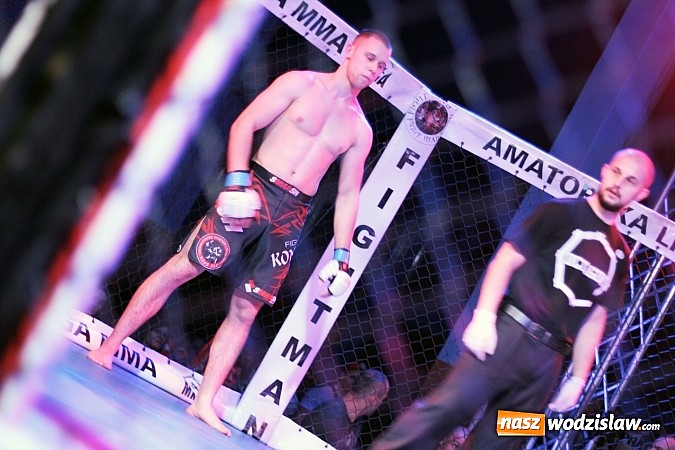 Zdjęcie w galerii na portalu naszwodzislaw.com: Gala MMA odbyła się w radlińskiej hali MOSiR  wiadomości z regionu