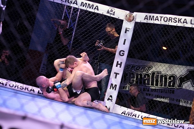 Zdjęcie w galerii na portalu naszwodzislaw.com: Gala MMA odbyła się w radlińskiej hali MOSiR  wiadomości z regionu