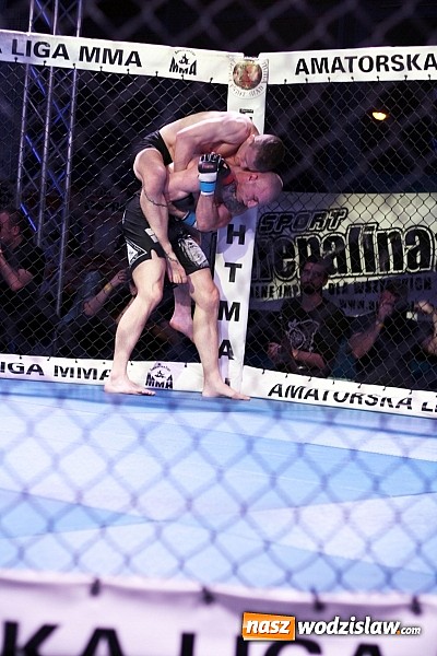 Zdjęcie w galerii na portalu naszwodzislaw.com: Gala MMA odbyła się w radlińskiej hali MOSiR  wiadomości z regionu