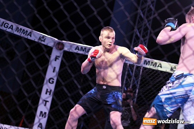 Zdjęcie w galerii na portalu naszwodzislaw.com: Gala MMA odbyła się w radlińskiej hali MOSiR  wiadomości z regionu