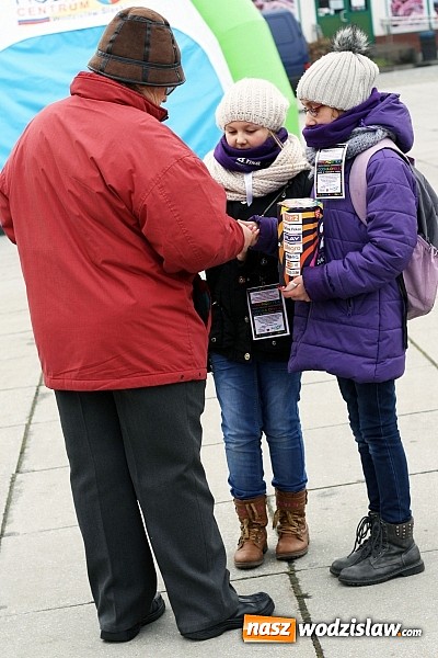 Zdjęcie w galerii na portalu naszwodzislaw.com: Wolontariusze WOŚP opanowali Wodzisław wiadomości z regionu