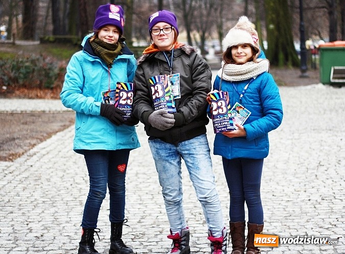 Zdjęcie w galerii na portalu naszwodzislaw.com: Wolontariusze WOŚP opanowali Wodzisław wiadomości z regionu