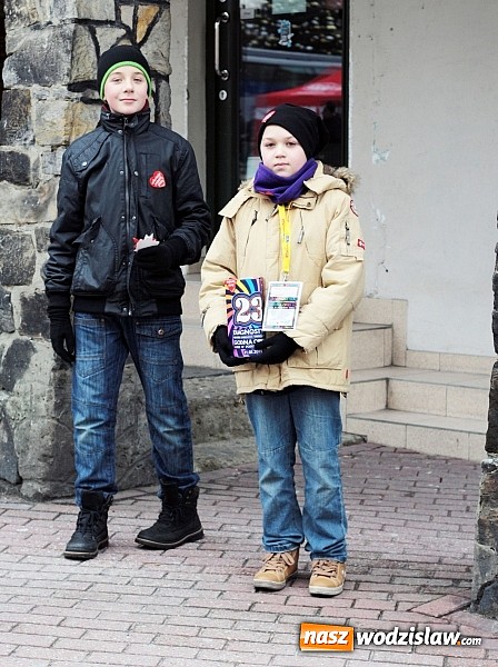 Zdjęcie w galerii na portalu naszwodzislaw.com: Wolontariusze WOŚP opanowali Wodzisław wiadomości z regionu