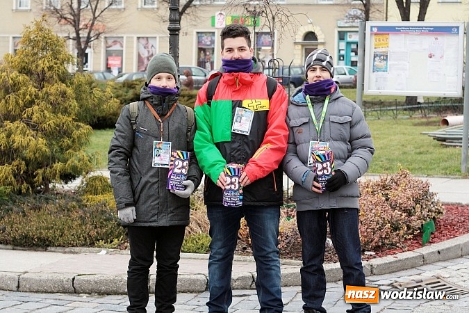 Zdjęcie w galerii na portalu naszwodzislaw.com: Wolontariusze WOŚP opanowali Wodzisław wiadomości z regionu