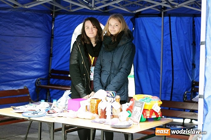 Zdjęcie w galerii na portalu naszwodzislaw.com: Wolontariusze WOŚP opanowali Wodzisław wiadomości z regionu