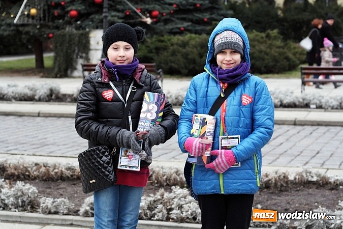 Zdjęcie w galerii na portalu naszwodzislaw.com: Wolontariusze WOŚP opanowali Wodzisław wiadomości z regionu