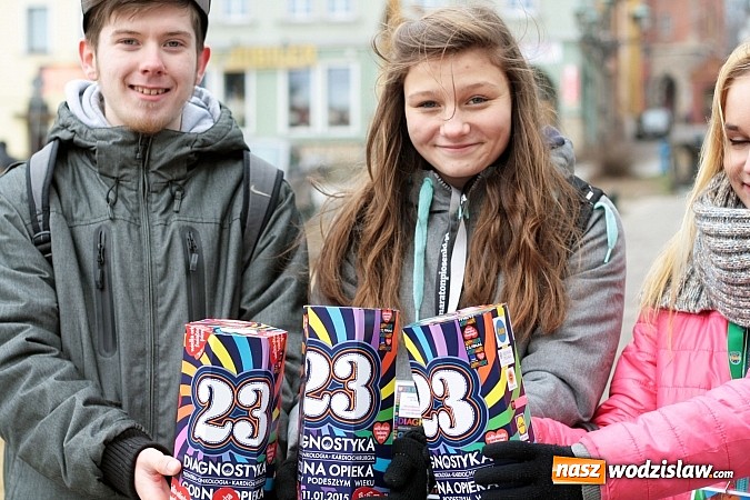 Zdjęcie w galerii na portalu naszwodzislaw.com: Wolontariusze WOŚP opanowali Wodzisław wiadomości z regionu