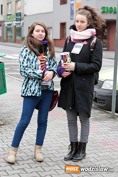 Zdjęcie w galerii na portalu naszwodzislaw.com: Wolontariusze WOŚP opanowali Wodzisław wiadomości z regionu