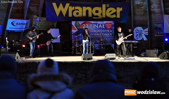 Zdjęcie w galerii na portalu naszwodzislaw.com: WOŚP w Wodzisławiu: zebrano ponad 20 tyś zł – fotorelacja wiadomości z regionu