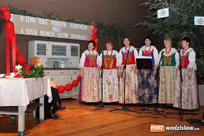 Zdjęcie w galerii na portalu naszwodzislaw.com: Wydano tom z twórczością Ireny Sauer z Turzy Śląskiej wiadomości z regionu