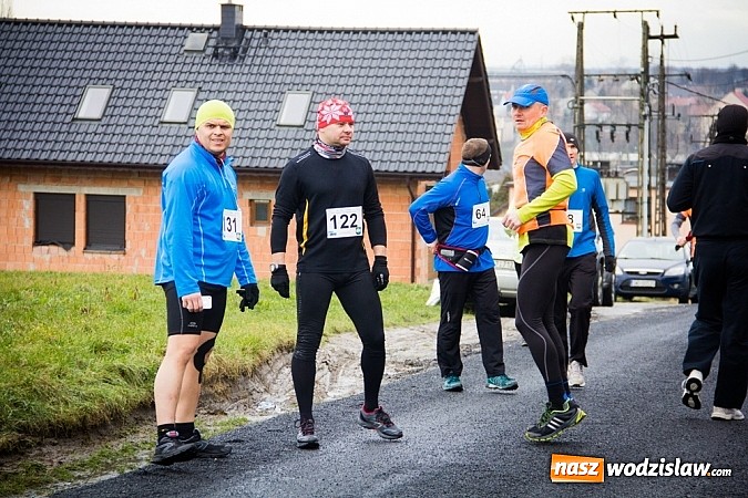 Zdjęcie w galerii na portalu naszwodzislaw.com: Rekordowy bieg Eko-Cross po Ziemi Pietrowickiej wiadomości z regionu