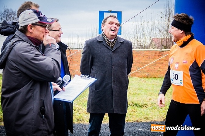 Zdjęcie w galerii na portalu naszwodzislaw.com: Rekordowy bieg Eko-Cross po Ziemi Pietrowickiej wiadomości z regionu