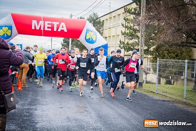 Zdjęcie w galerii na portalu naszwodzislaw.com: Rekordowy bieg Eko-Cross po Ziemi Pietrowickiej wiadomości z regionu