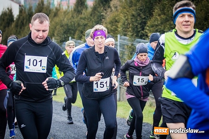Zdjęcie w galerii na portalu naszwodzislaw.com: Rekordowy bieg Eko-Cross po Ziemi Pietrowickiej wiadomości z regionu