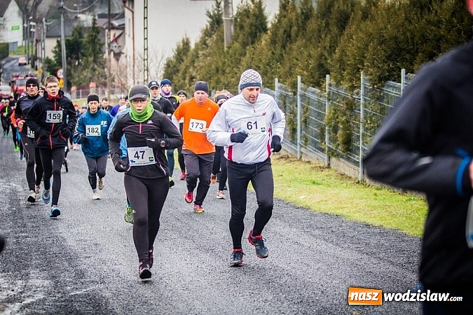 Zdjęcie w galerii na portalu naszwodzislaw.com: Rekordowy bieg Eko-Cross po Ziemi Pietrowickiej wiadomości z regionu