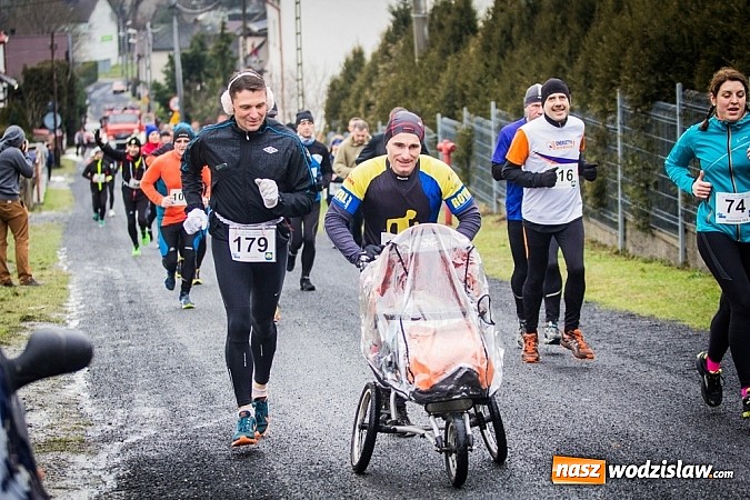 Zdjęcie w galerii na portalu naszwodzislaw.com: Rekordowy bieg Eko-Cross po Ziemi Pietrowickiej wiadomości z regionu