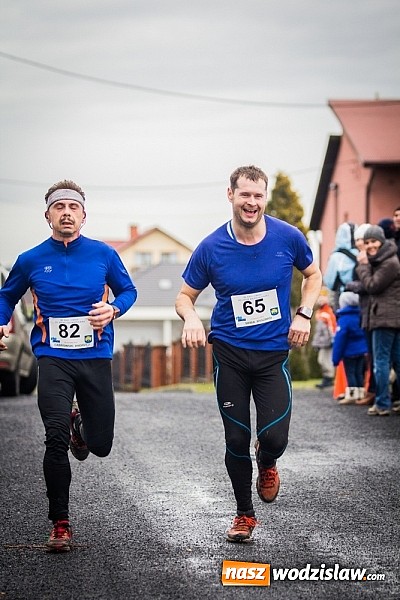 Zdjęcie w galerii na portalu naszwodzislaw.com: Rekordowy bieg Eko-Cross po Ziemi Pietrowickiej wiadomości z regionu