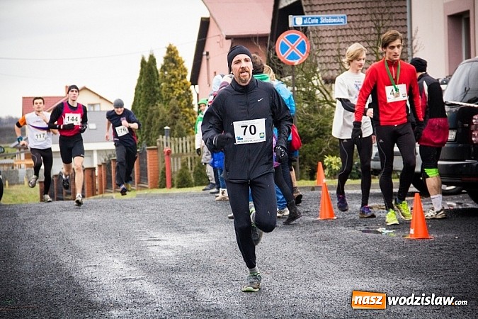 Zdjęcie w galerii na portalu naszwodzislaw.com: Rekordowy bieg Eko-Cross po Ziemi Pietrowickiej wiadomości z regionu