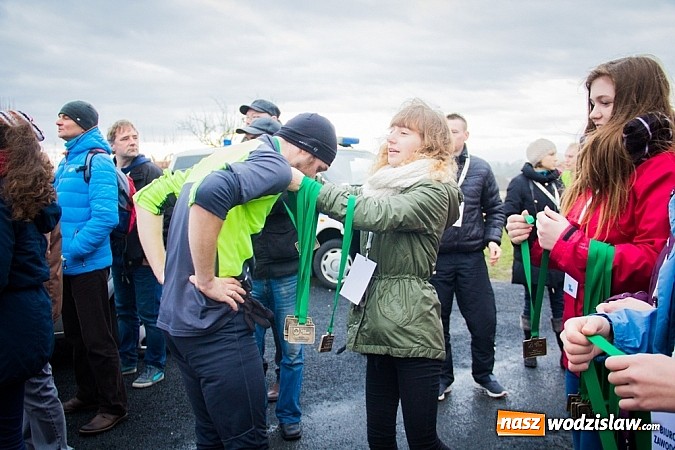 Zdjęcie w galerii na portalu naszwodzislaw.com: Rekordowy bieg Eko-Cross po Ziemi Pietrowickiej wiadomości z regionu