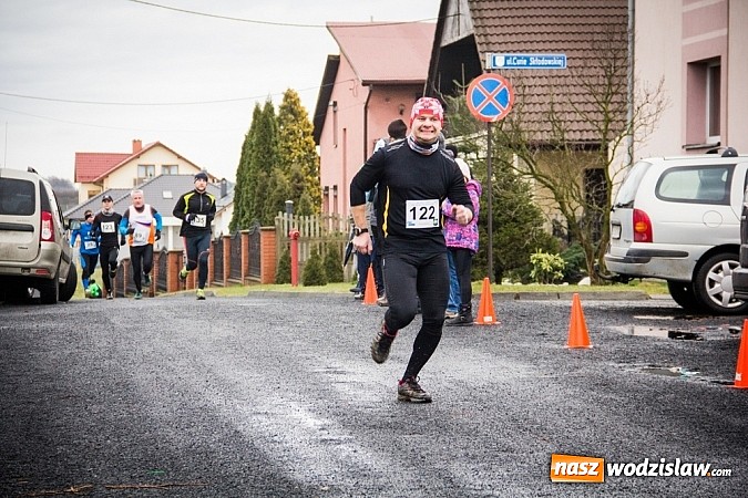 Zdjęcie w galerii na portalu naszwodzislaw.com: Rekordowy bieg Eko-Cross po Ziemi Pietrowickiej wiadomości z regionu