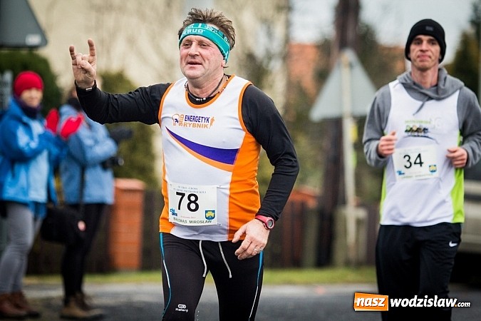 Zdjęcie w galerii na portalu naszwodzislaw.com: Rekordowy bieg Eko-Cross po Ziemi Pietrowickiej wiadomości z regionu