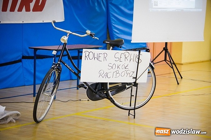 Zdjęcie w galerii na portalu naszwodzislaw.com: Rekordowy bieg Eko-Cross po Ziemi Pietrowickiej wiadomości z regionu