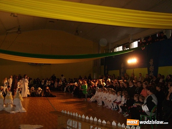 Zdjęcie w galerii na portalu naszwodzislaw.com:  Jasełkowe kolędowanie w Radlinie wiadomości z regionu