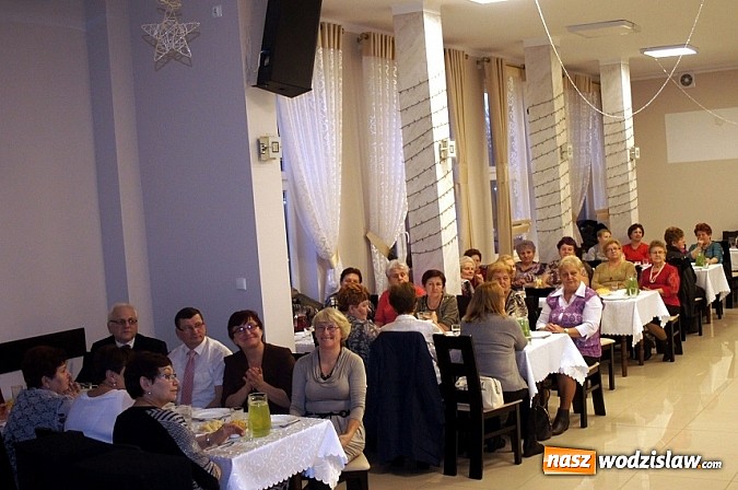 Zdjęcie w galerii na portalu naszwodzislaw.com: Kolędowanie Koła Gospodyń Wiejskich w Mszanie  wiadomości z regionu