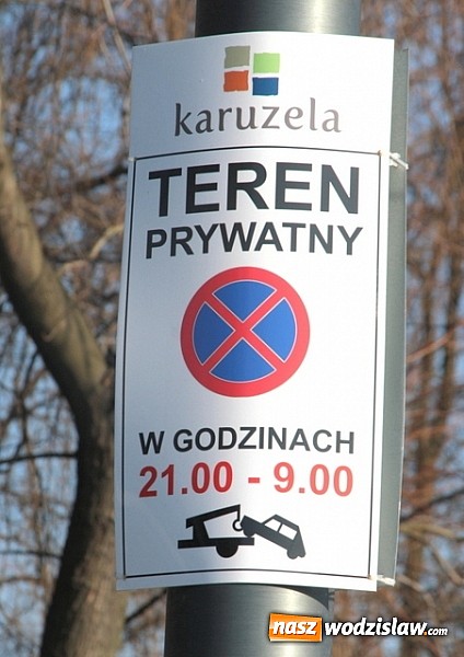 Zdjęcie w galerii na portalu naszwodzislaw.com:  Płatny parking przy Karuzeli. Co na ten temat sądzą mieszkańcy? wiadomości z regionu