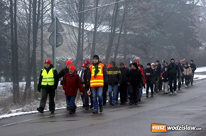 Zdjęcie w galerii na portalu naszwodzislaw.com: Rajd Pamięci w 70. rocznicę tragicznego marszu śmierci więźni&oacute;w z Oświęcimia do Wodzisłwia Ślaskiego wiadomości z regionu