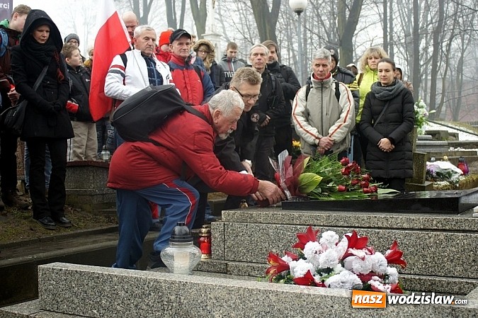 Zdjęcie w galerii na portalu naszwodzislaw.com: Rajd Pamięci w 70. rocznicę tragicznego marszu śmierci więźni&oacute;w z Oświęcimia do Wodzisłwia Ślaskiego wiadomości z regionu