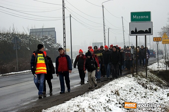 Zdjęcie w galerii na portalu naszwodzislaw.com: Rajd Pamięci w 70. rocznicę tragicznego marszu śmierci więźni&oacute;w z Oświęcimia do Wodzisłwia Ślaskiego wiadomości z regionu